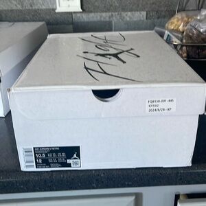 For Jeff Smith -Nike Air Jordan Retro 4 White Thunder - - Mens Size 11